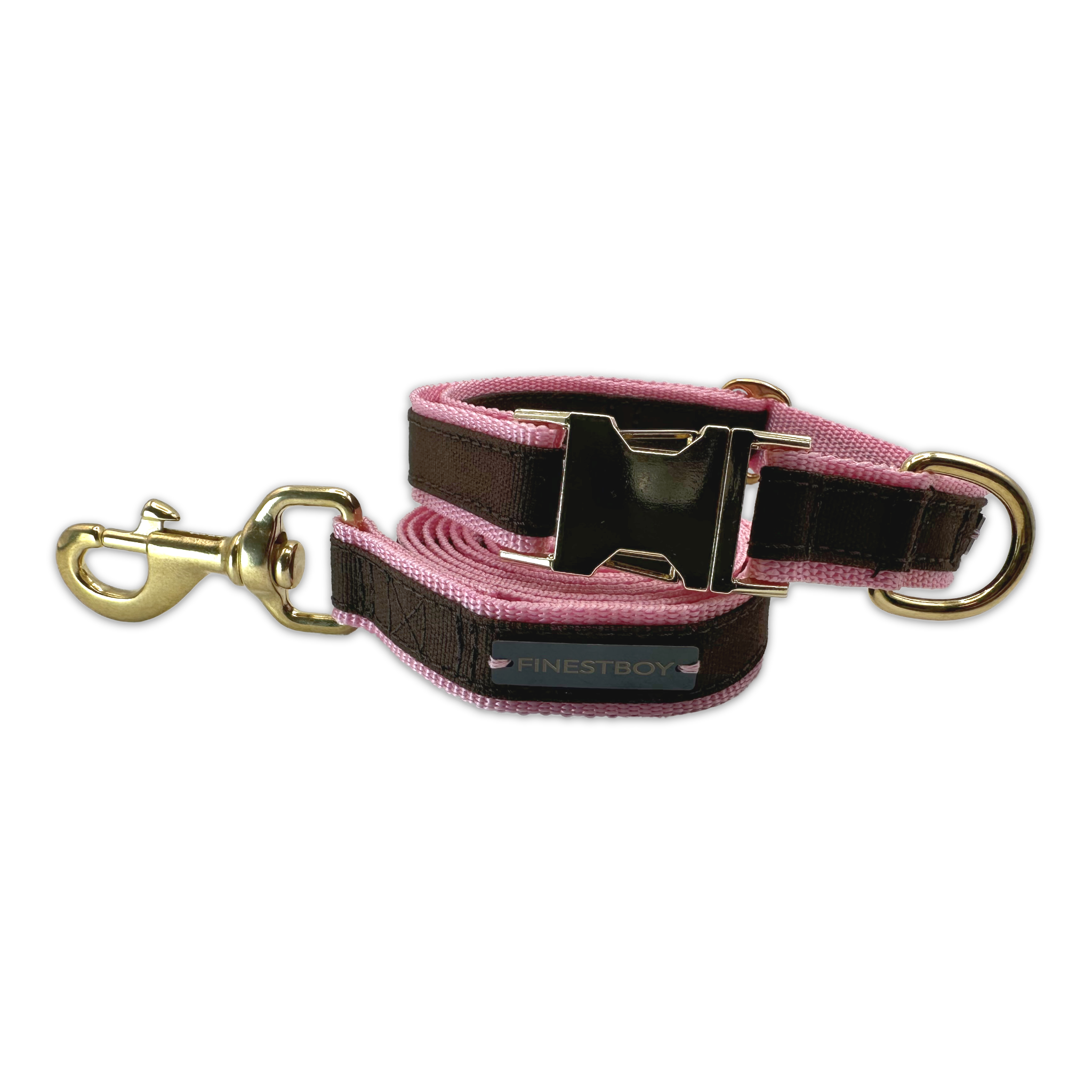 FINESTBOY-Bundle aus Halsband und Leine, 25mm, rosafarbenes Gurtband mit dunkelbraunem Canvas-Streifen und Vollmessing-Applikationen, vermessingter Metallsteckschnalle und Vollmessing-Karabiner, gelegt, Frontansicht